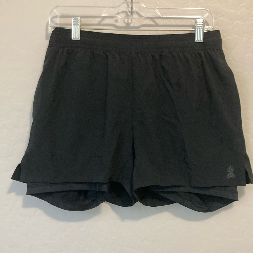 NWOT CHUBBIES PERFORMANCE SHORTS 4 inseam | M